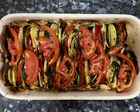 Illustrative photo: A baking dish of zucchini, potatoes, peppers and tomatoes baked with onions and garlic
